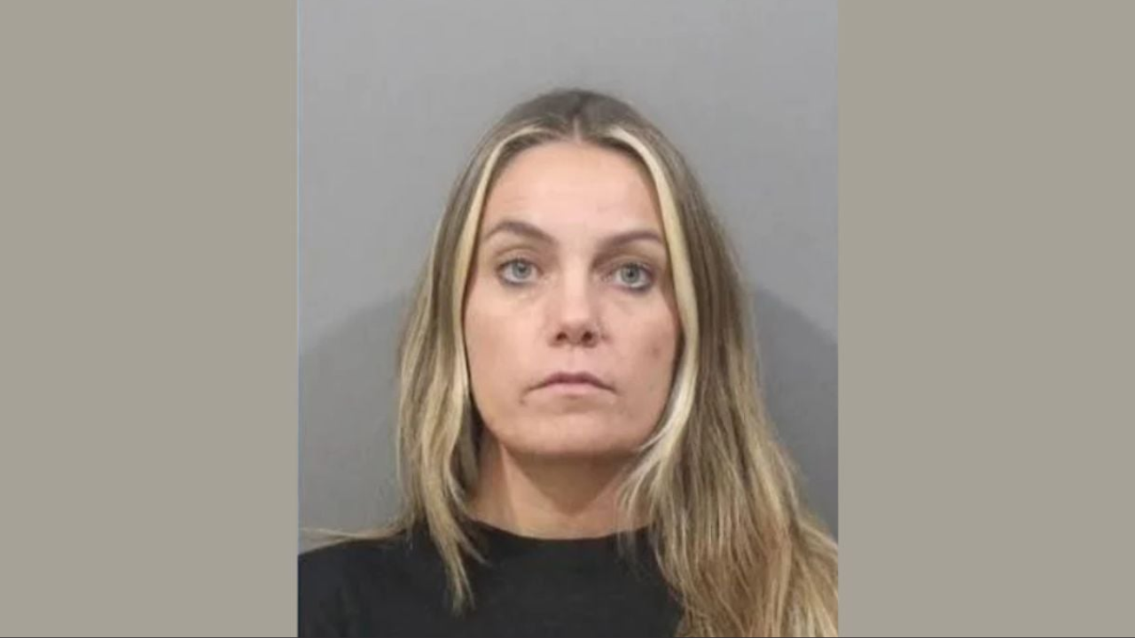 Paid to clear records, got fake orders; Indiana staffer charged