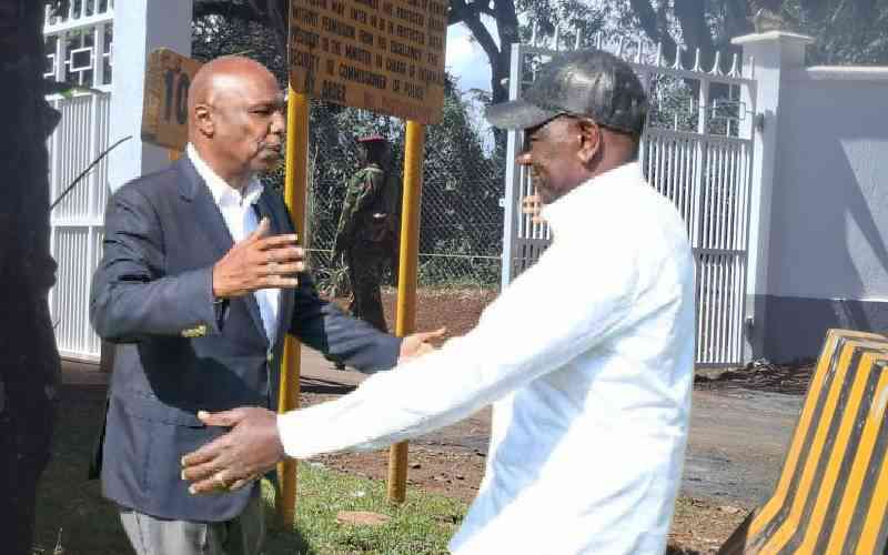 Ruto-Moi fallout: State's daring occupation as armed GSU storm Moi's family property