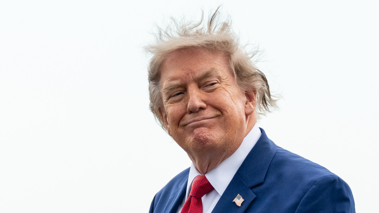 Trump’s economic approval craters — and even Fox News allies are getting impatient. But this key figure could save him