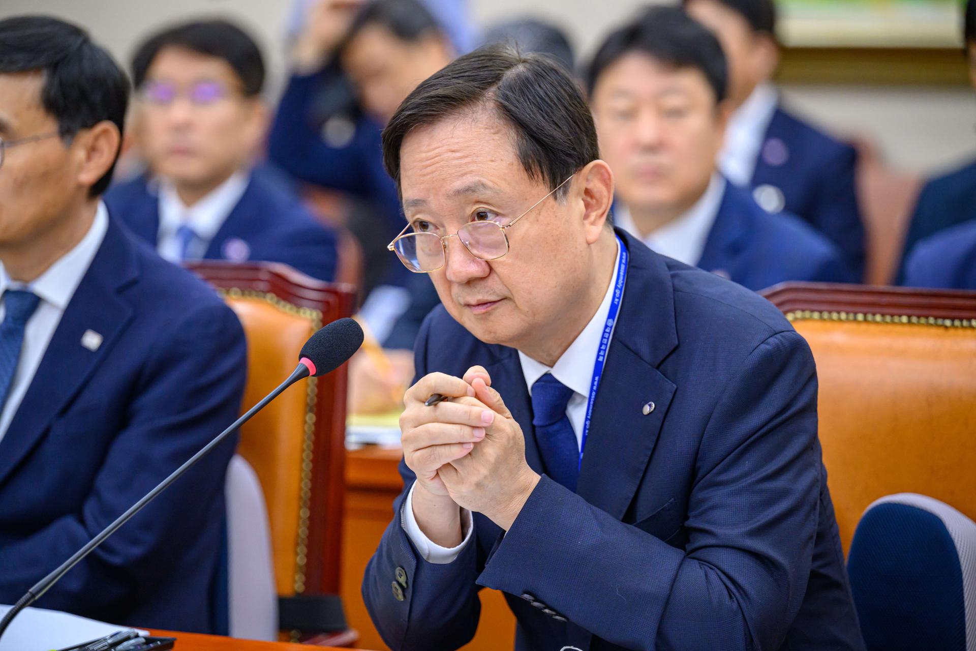 SK hynix's potential Solidigm IPO conflicts with shareholder protection rules: watchdog chief