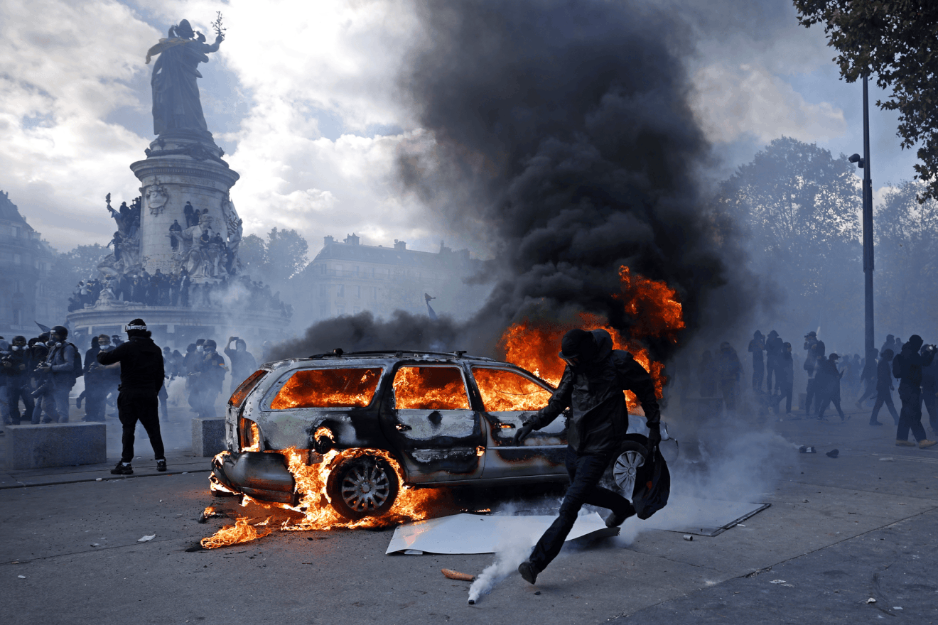 Emmanuel Macron faces a political storm after violent unrest