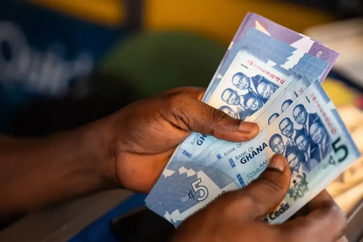 Cedi buys at 11.65 to a Dollar on Monday - BoG Rate