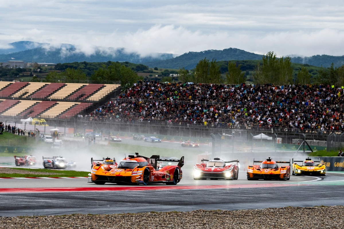 Daniel Juncadella says he “f***ed” up as Genesis goes from first to last in Barcelona WEC