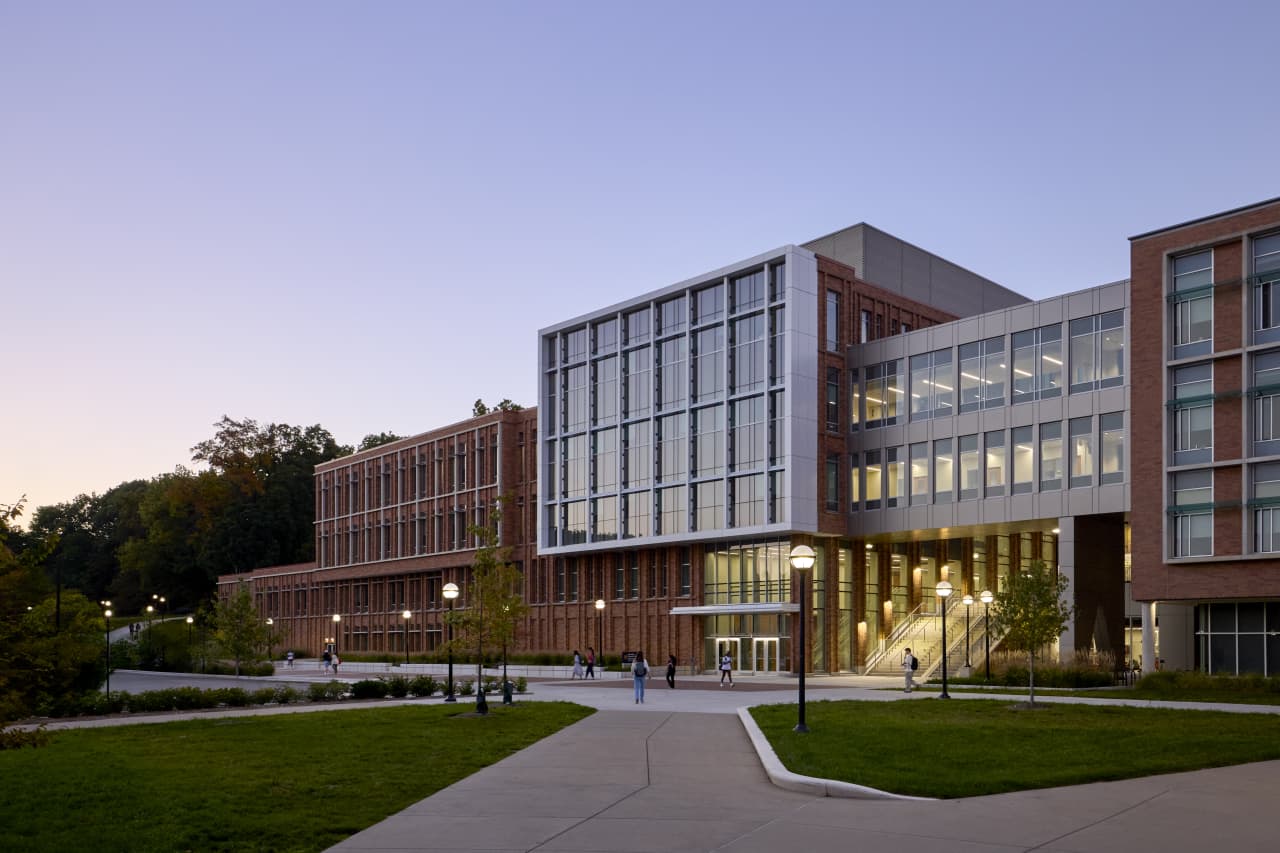 Colleges raced to build massive computer-science departments. Now the boom is turning to bust.