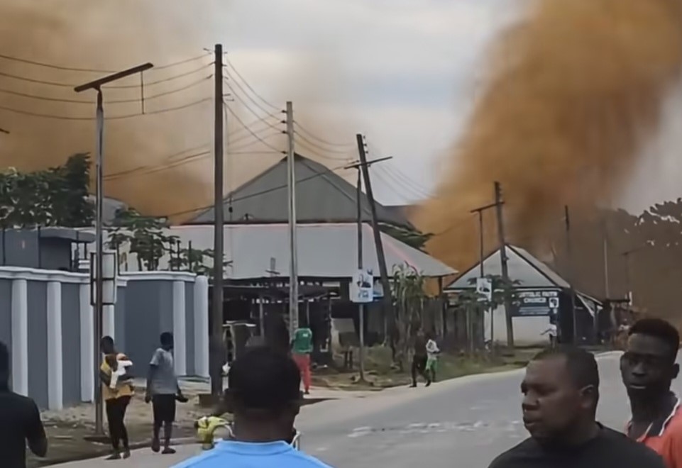 Residents demand probe as NNPC confirms blast, 20 injured in Rivers gas explosion