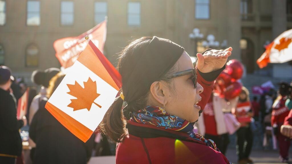Alberta votes on path to independence in test of Canadian unity
