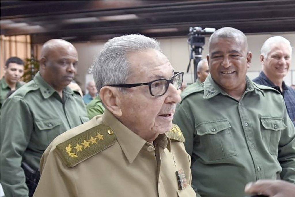 Florida Issues State Arrest Warrant for Raul Castro Over Shootdown of Two Planes