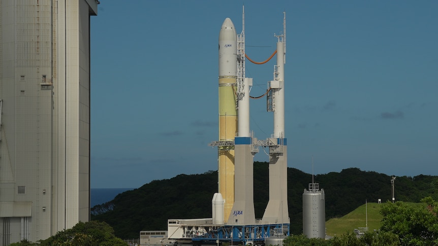 Japan launches first mission to collect samples from Martian moon