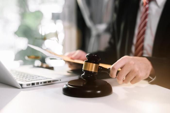 Are litigators the new ‘rainmakers’ of large firms?