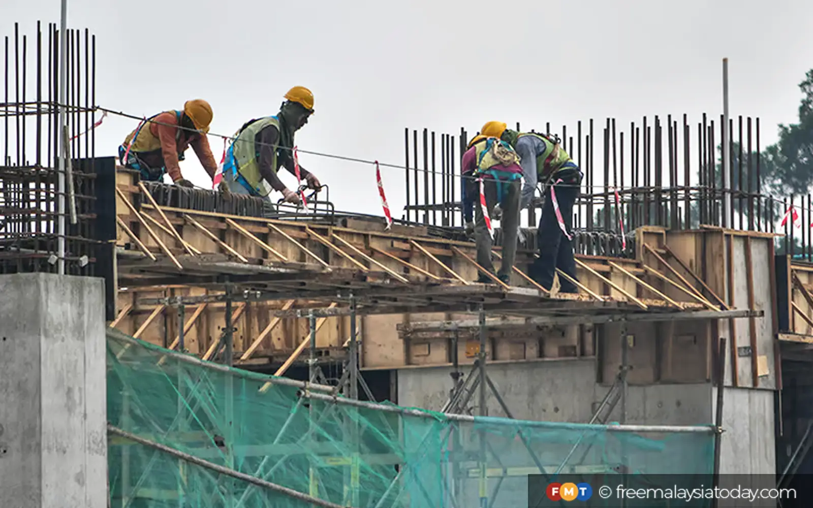 Not every infrastructure problem is Putrajaya’s responsibility, says academic