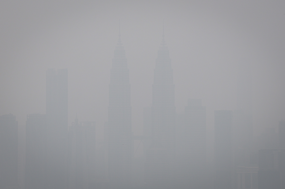 Malaysia haze: 30 areas record unhealthy API readings as of 9am; Batu Muda in KL and Johan Setia in Selangor highest