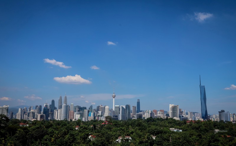 HLIB, PublicInvest project 2026 inflation at 1.9pct, Apex at 1.8pct