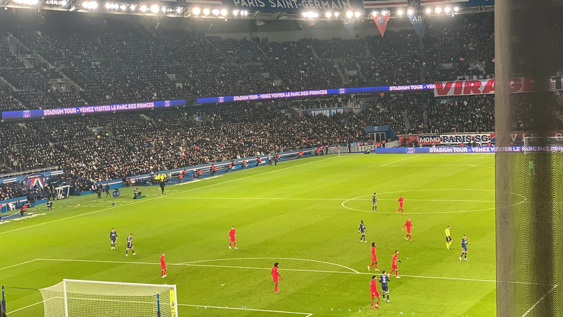 Barcelona’s defensive absences loom ahead of PSG test