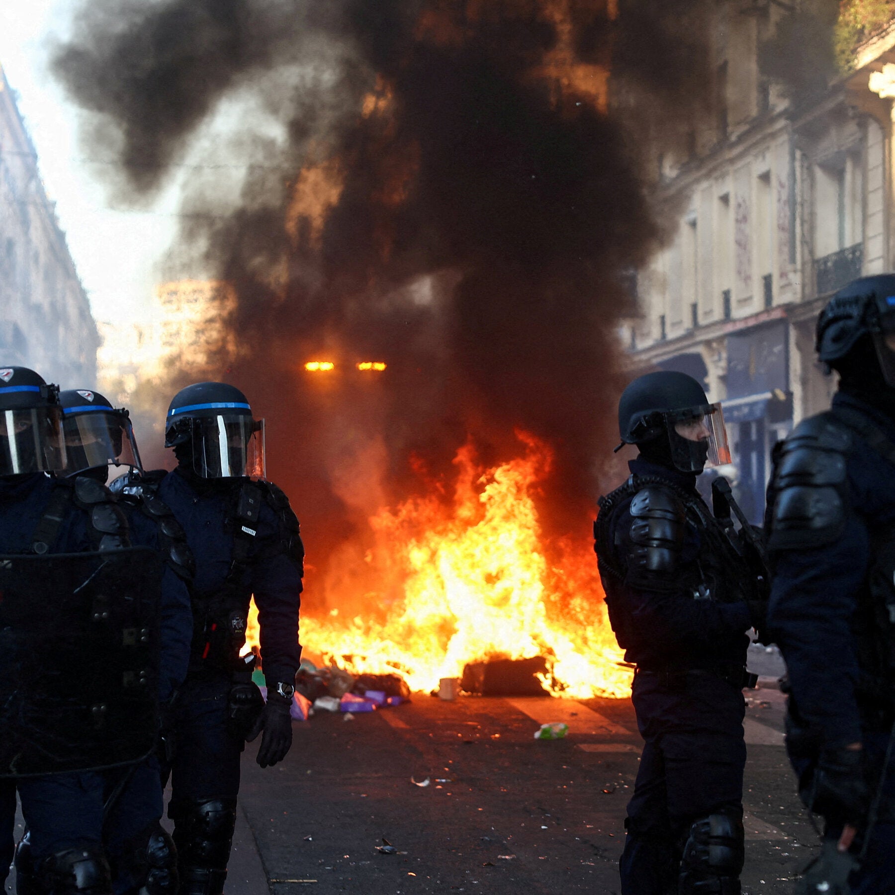 A ‘Doom Loop’ Threatens France as Populism Confronts Markets