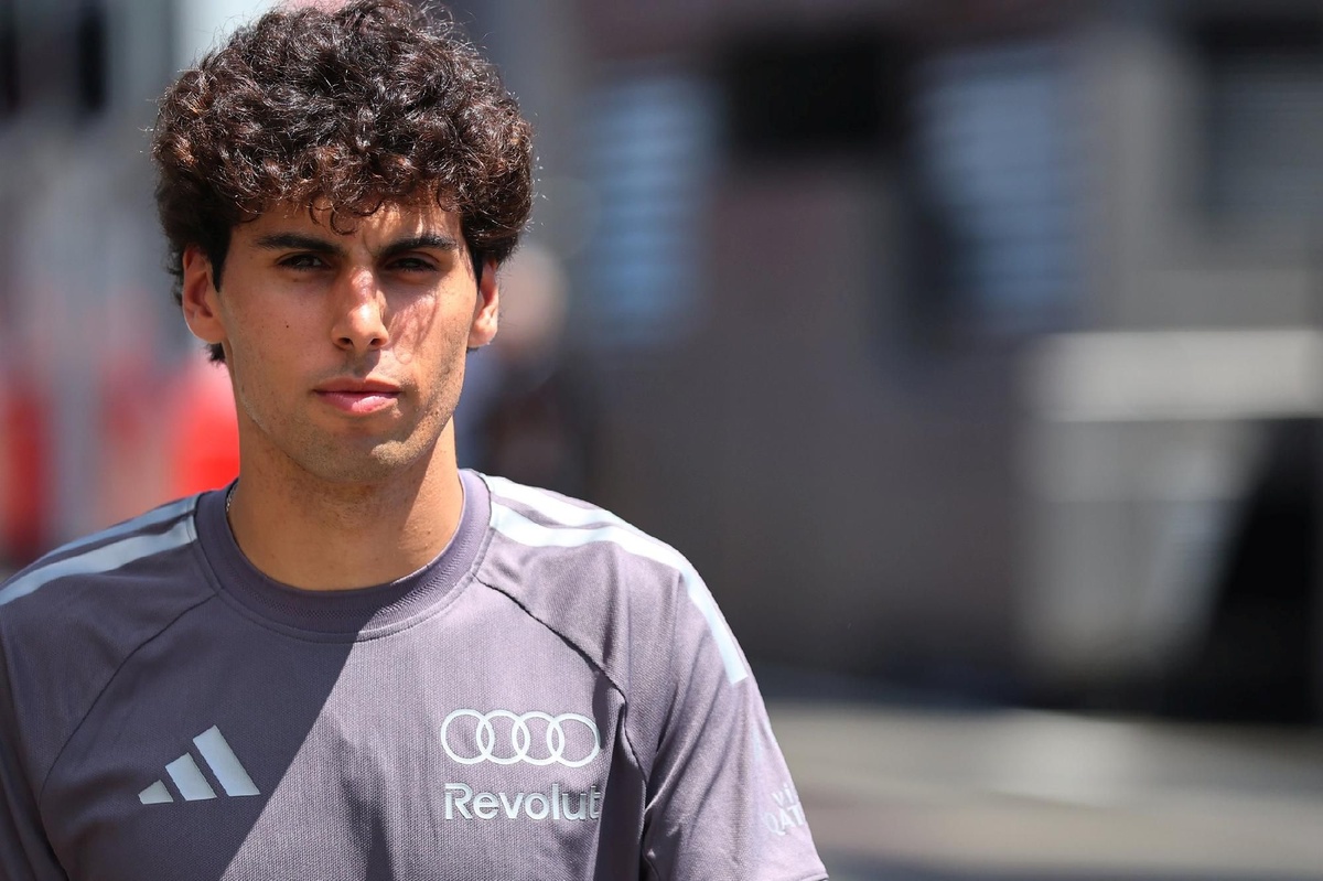 F1 fans praise Gabriel Bortoleto's brutally honest "Passenger Princess" appearance