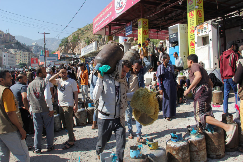 UN says besieged Yemen city at 'grave risk' as Houthis attack