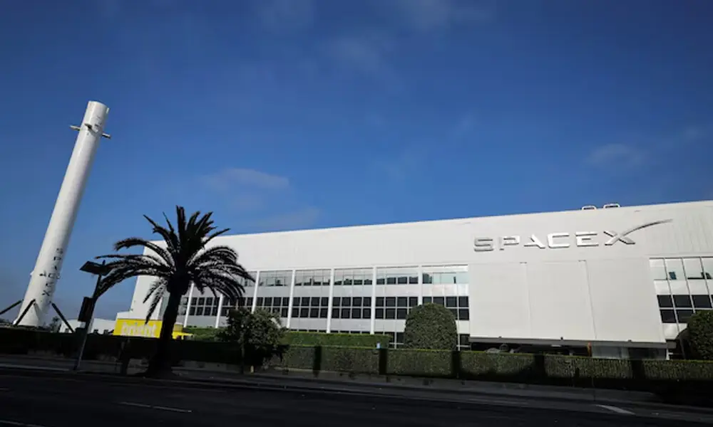 SpaceX quarterly revenue jumps, beats estimates as AI business surges