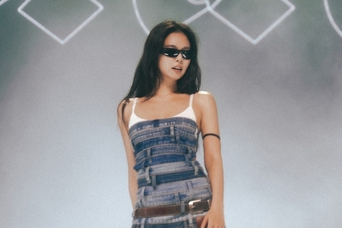 'Dracula' featuring Jennie ties its peak on Billboard Hot 100