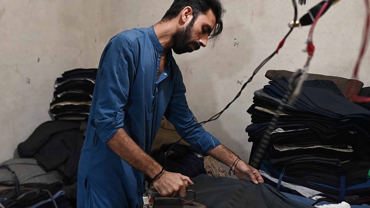 Inside scorching Pakistani factories making clothes for global fashion brands
