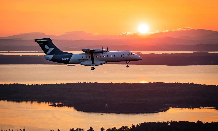 World's largest battery-electric aircraft completes 27-minute test flight for $5