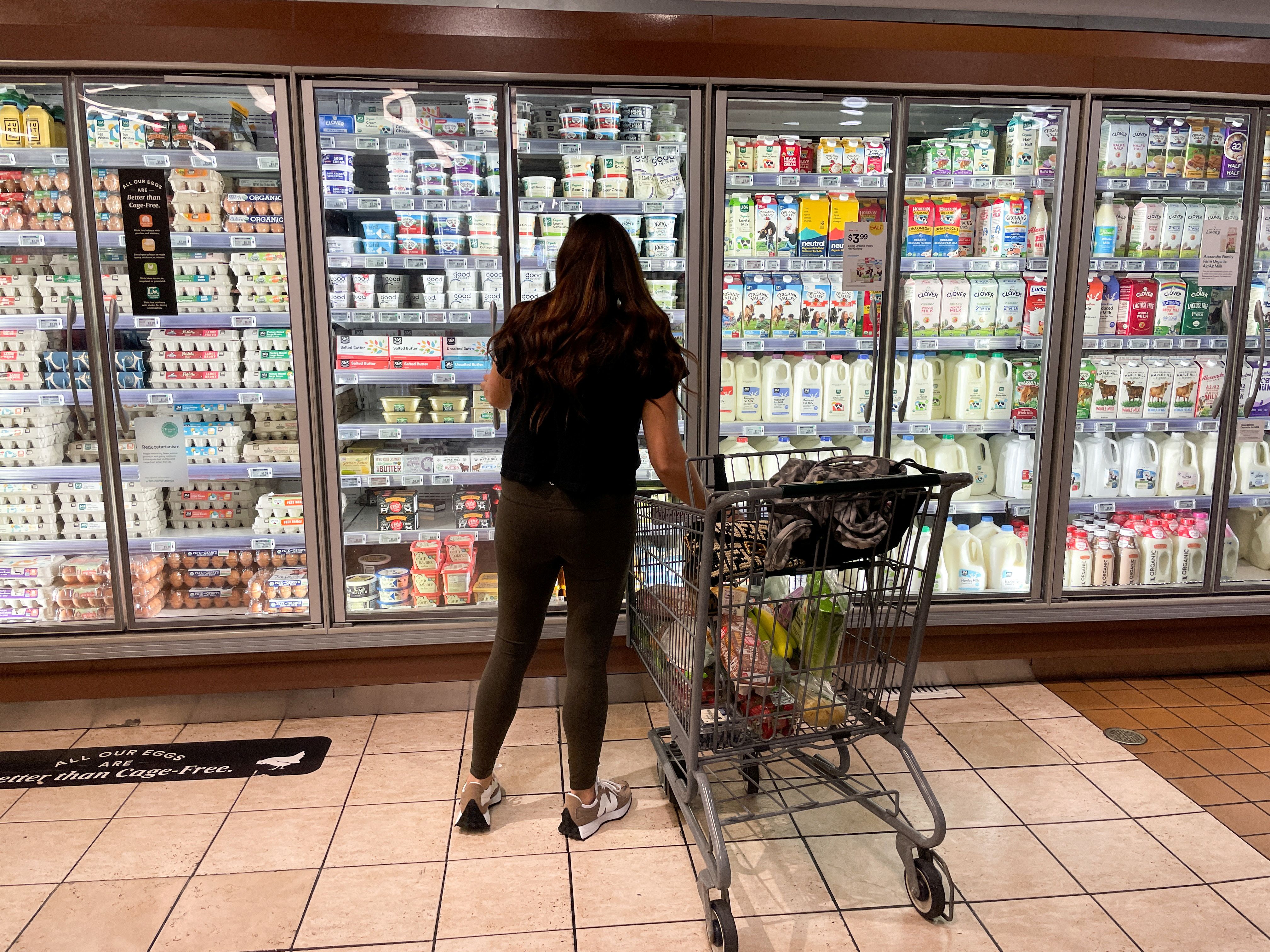 US consumption shows signs of strain