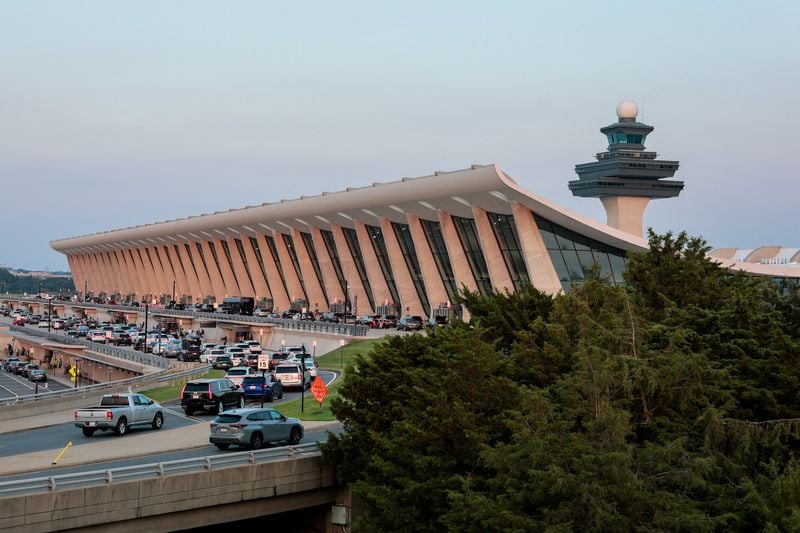 Board overseeing Washington Dulles airport to vote on $19.9 billion overhaul plan