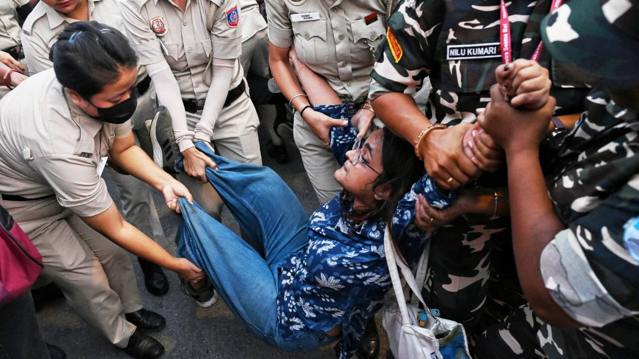 'Troubling pattern': UN experts flag 'use of excessive force' during India protests