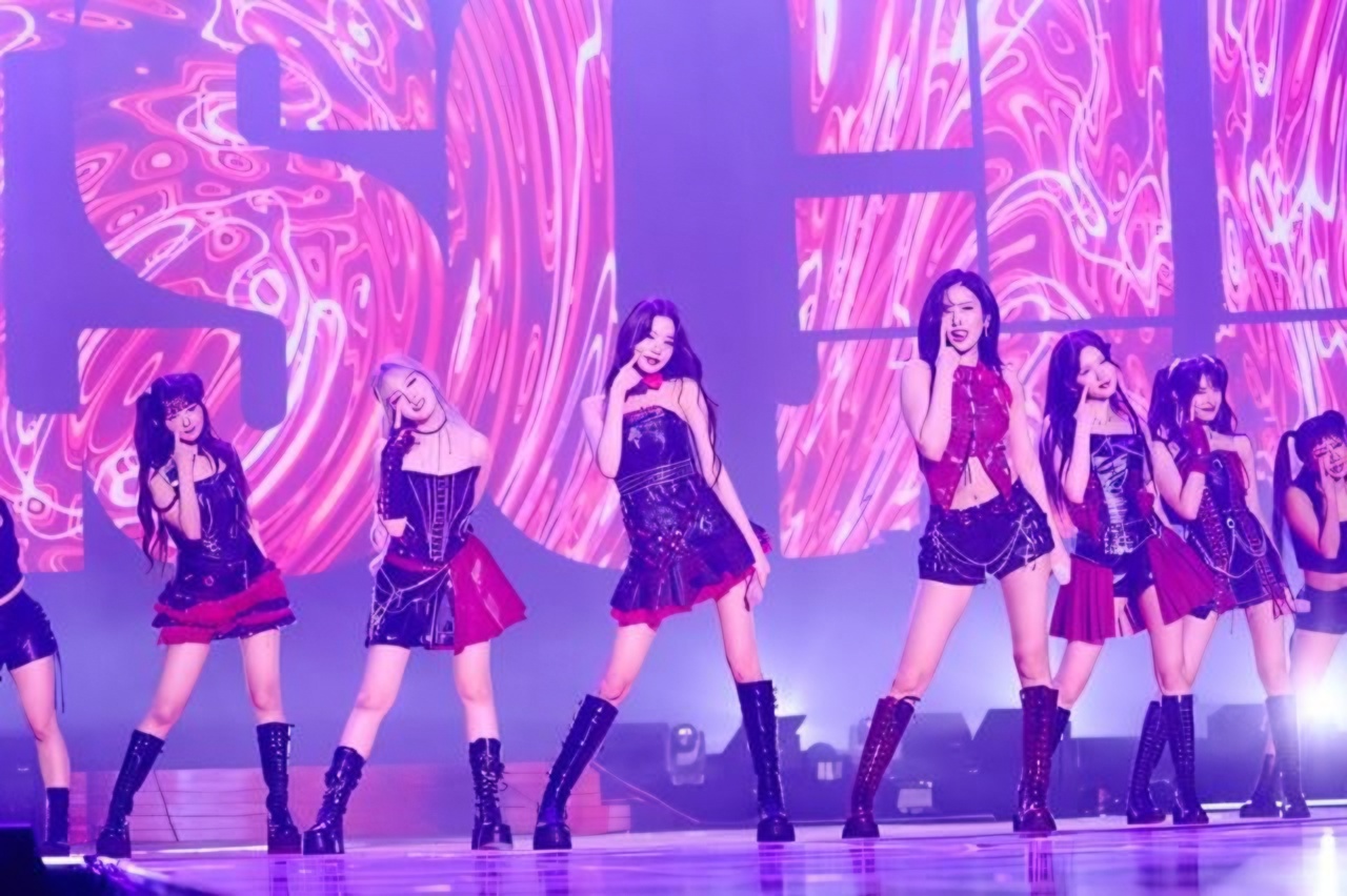 IVE turns Seoul's futuristic DDP into K-pop comeback stage