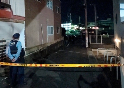 Police in Osaka fatally shoot knife-wielding man