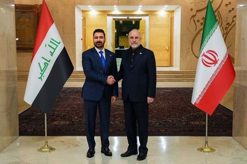 Iraq closes Sheeb border crossing with Iran to check security, sources say