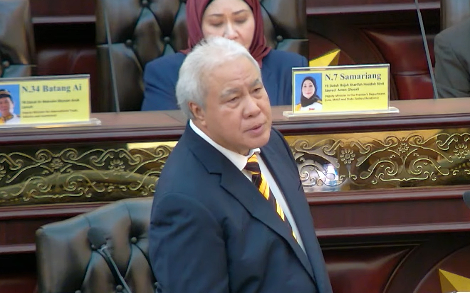 300 vendor Sarawak dapat kontrak Petronas RM2.68 bilion