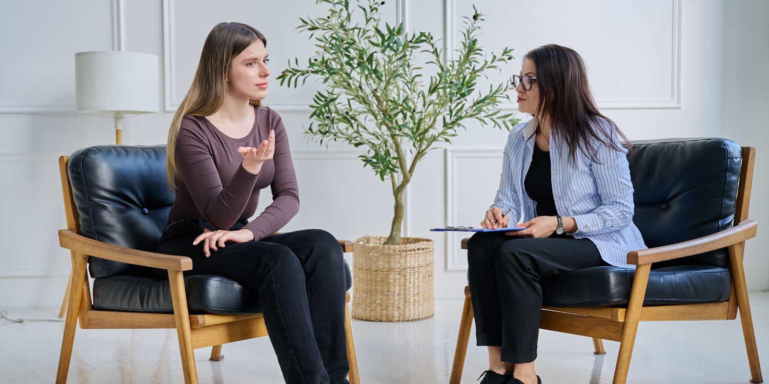 Extraversion is linked to faster relief from depressive symptoms