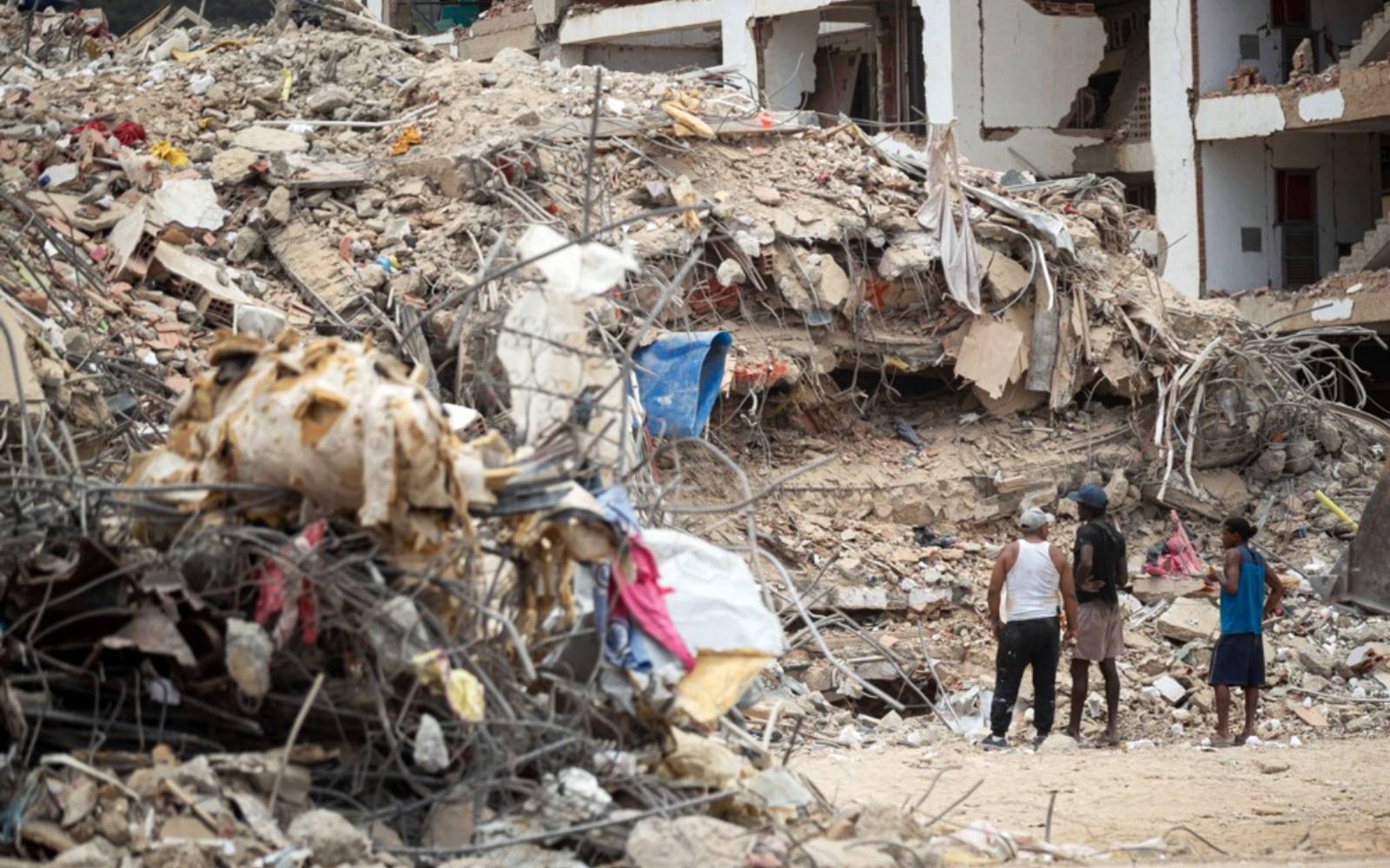 Death toll from Venezuela earthquake rises to 6,438