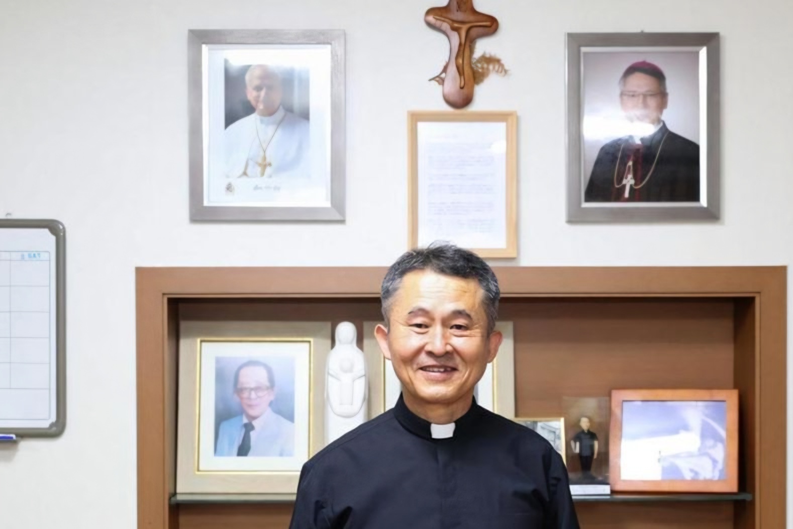 'No retirement from giving': Catholic priest returns to school to care for elderly