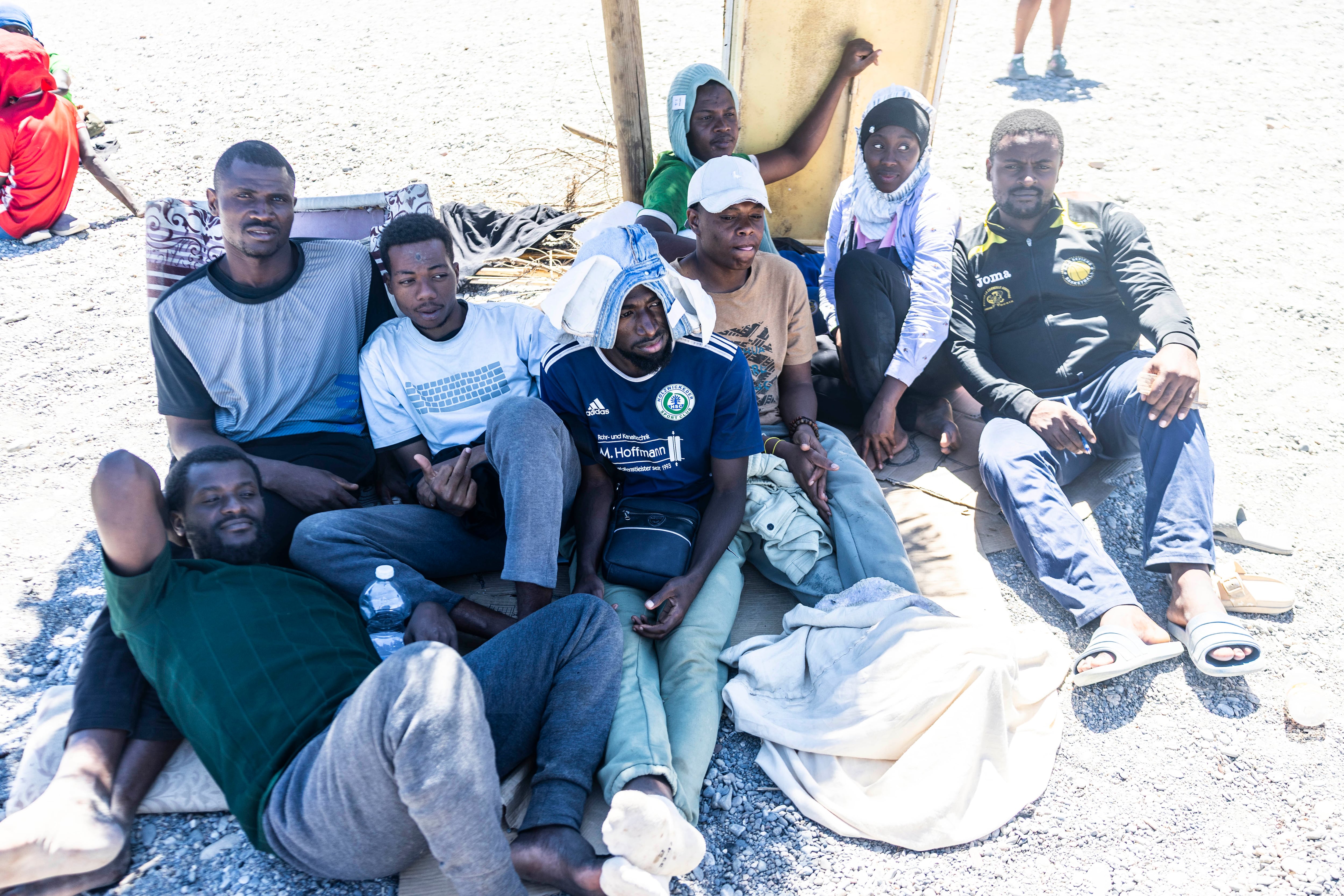 Trampoline Beach: the open-air shelter for hundreds of Sub-Saharan Africans who resist in search of asylum