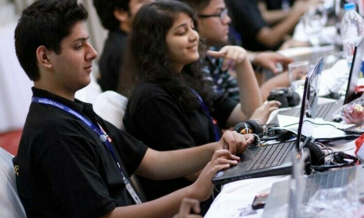 Experts call for national roadmap to expand Pakistan’s freelance workforce