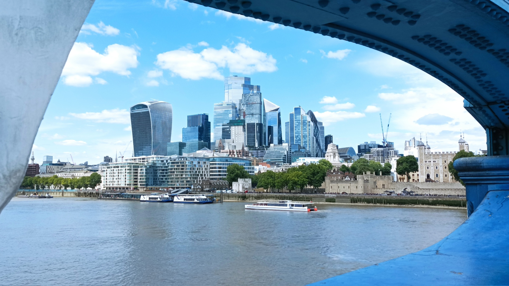 UK relaxes separation of investment and retail banking