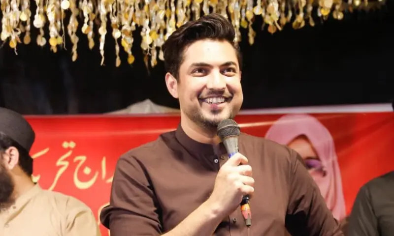Karachi judicial magistrate rejects bail plea of anchorperson Iqrarul Hassan