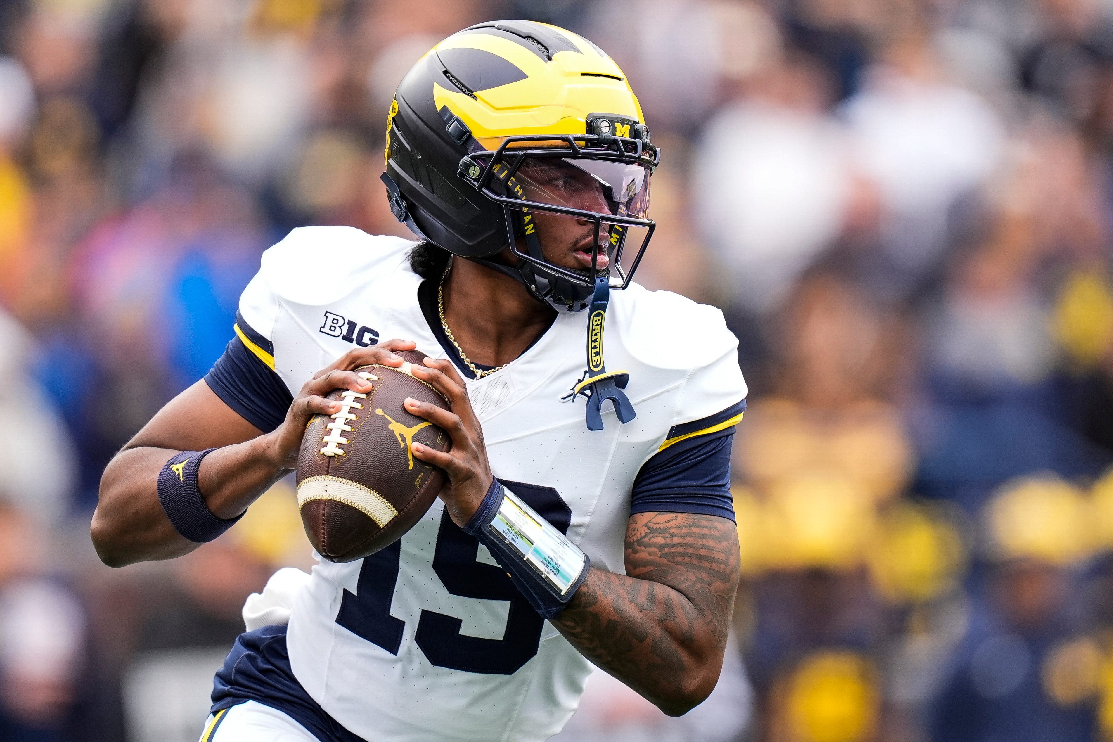 Michigan Wolverines players select team captains for 2026