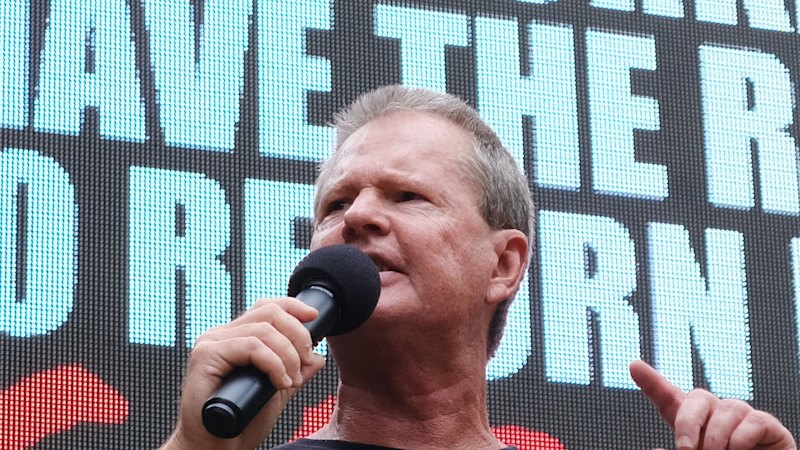 CFMEU boss threatened police with legal action before blockade call