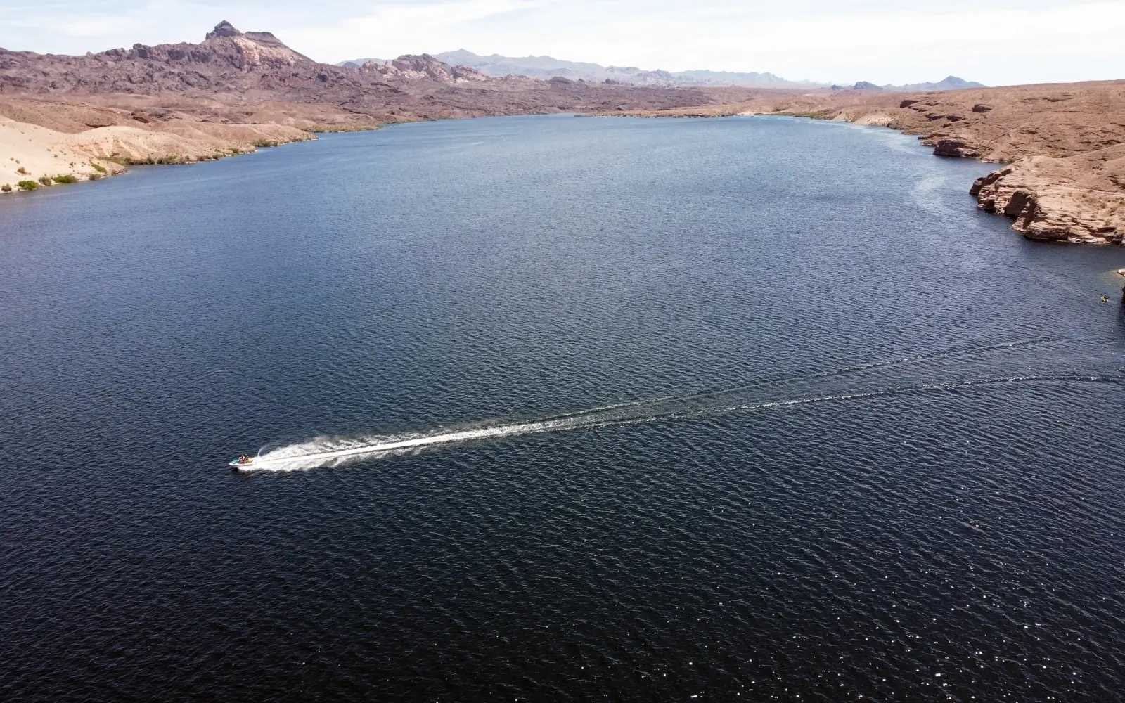 2 largest US reservoirs hit record lows amid western drought