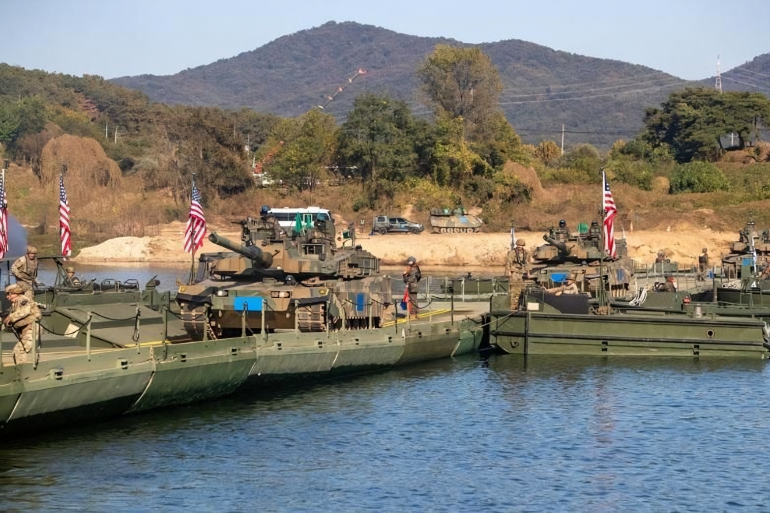S. Korea, US hold combined river-crossing drills