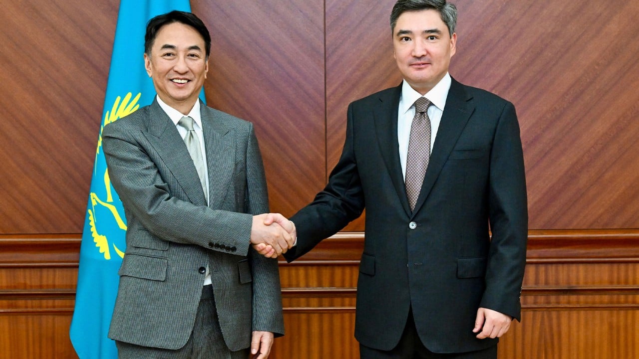 Peter Lee’s family office signs Kazakhstan deal on green energy projects
