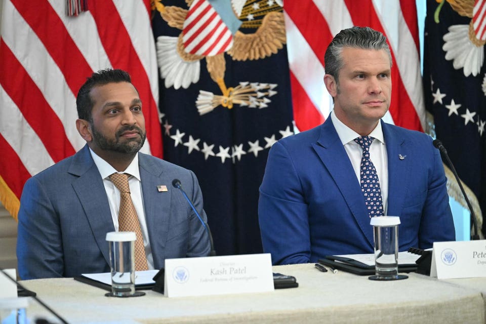 Hegseth’s Staff Broke Eisenhower’s World War II Globe Moving It To His Office, Report Says