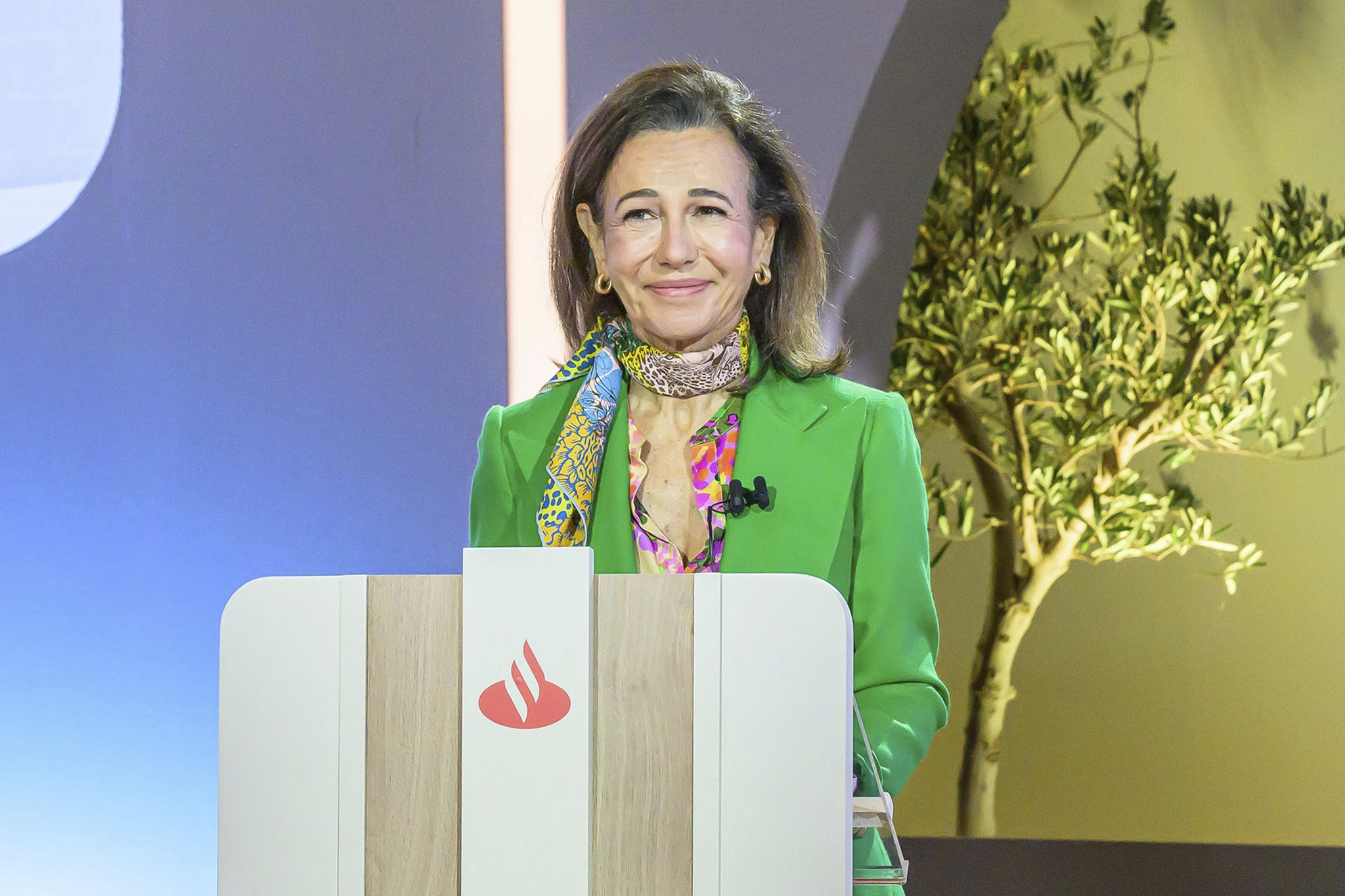 Santander injects 4.4 billion euros into its venture capital unit