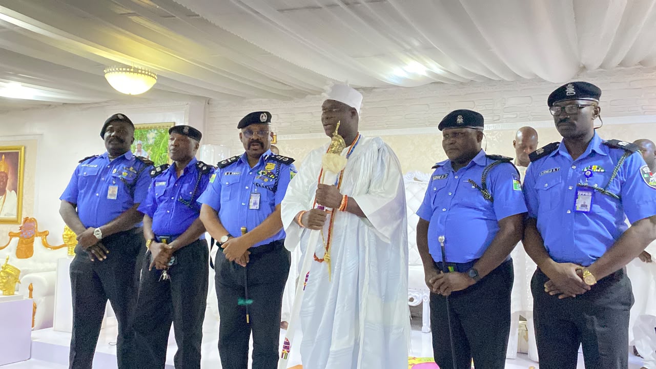 Ooni hosts AIG Ewah, rallies traditional rulers for security of Yorubaland