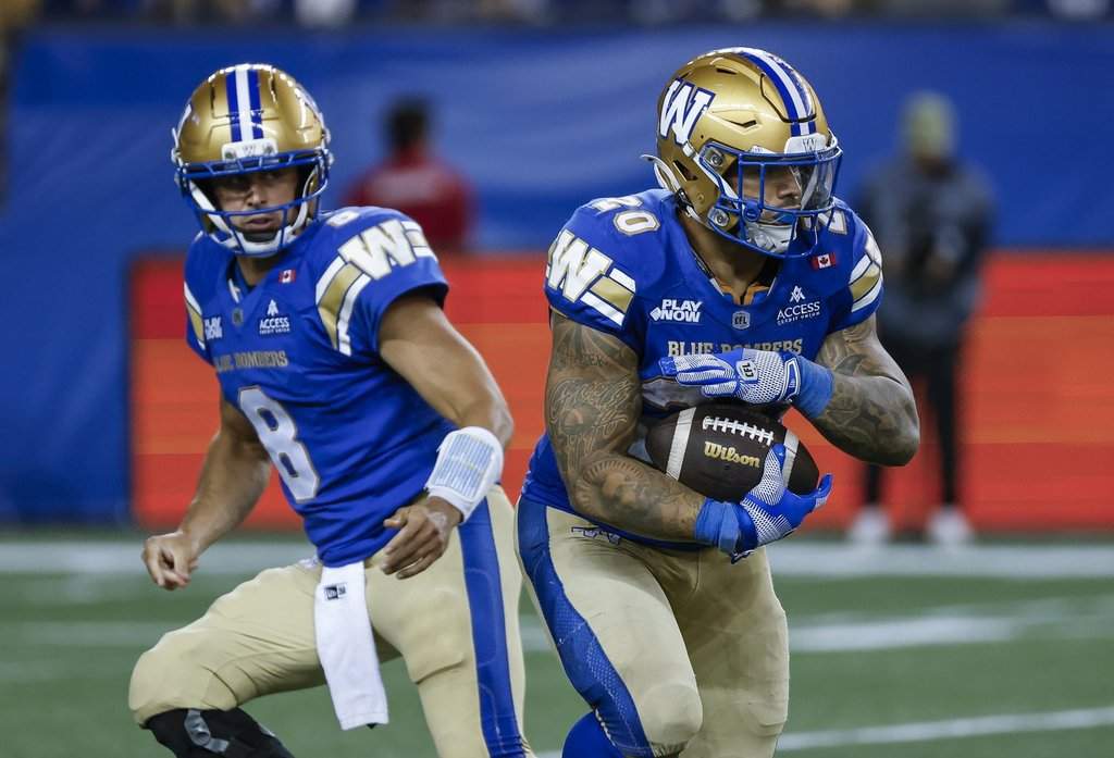 Brady Oliveira voted most outstanding player and top Canadian again for Winnipeg Blue Bombers