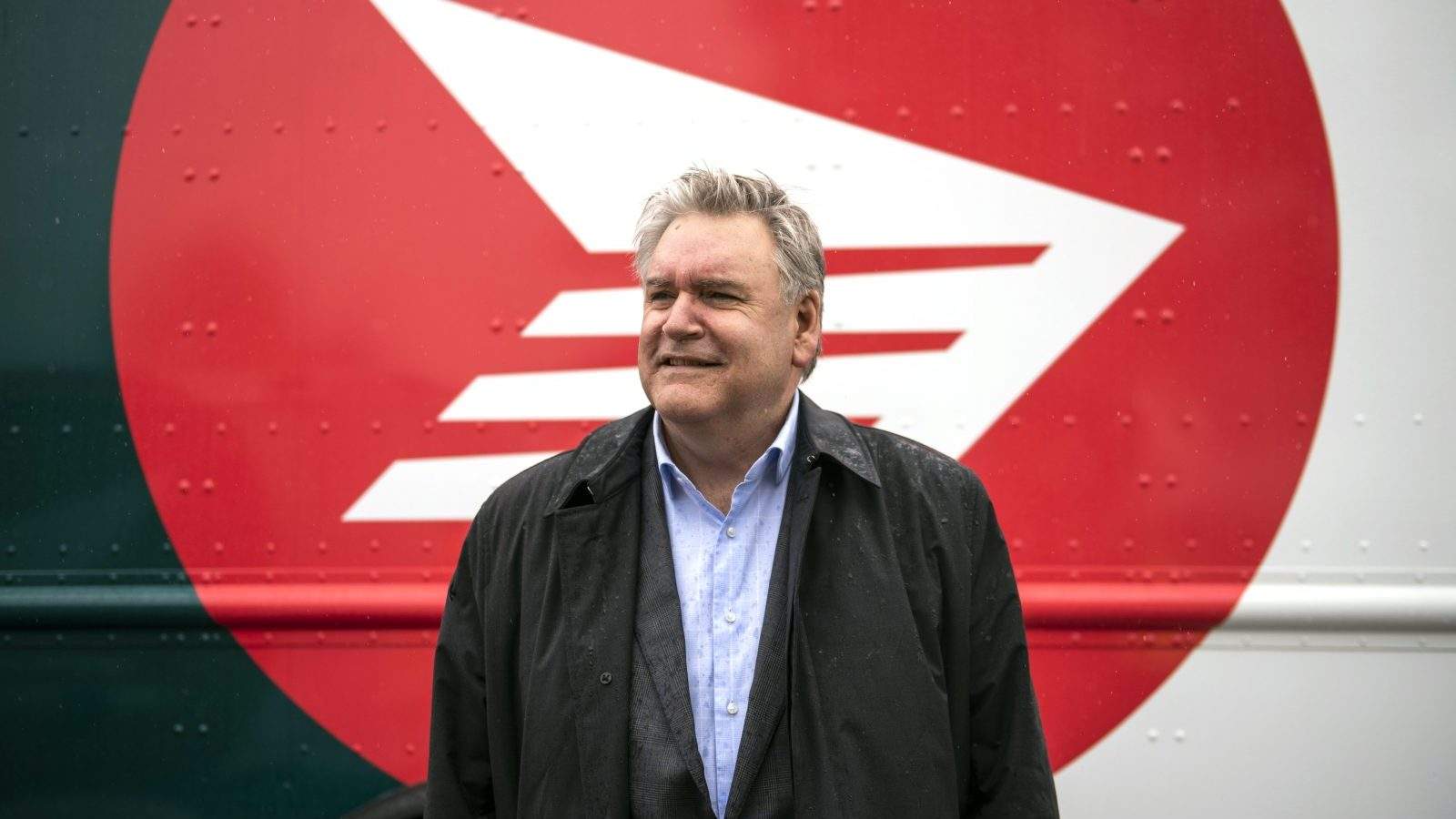 Canada Post CEO touts ‘early signs’ of recovery even as financial woes persist