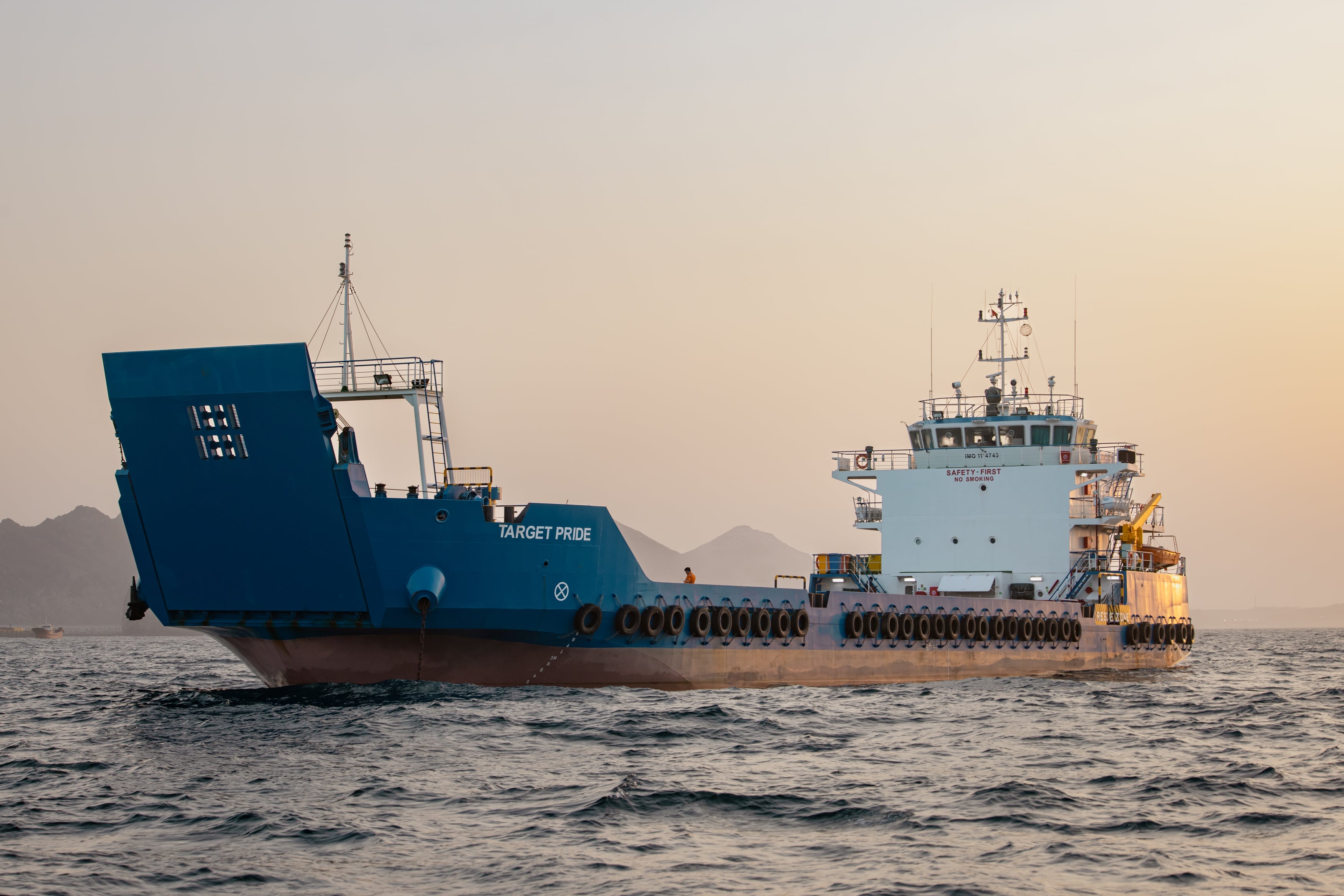 US lifting sanctions on 'dark fleet' not expected to solve tanker crisis