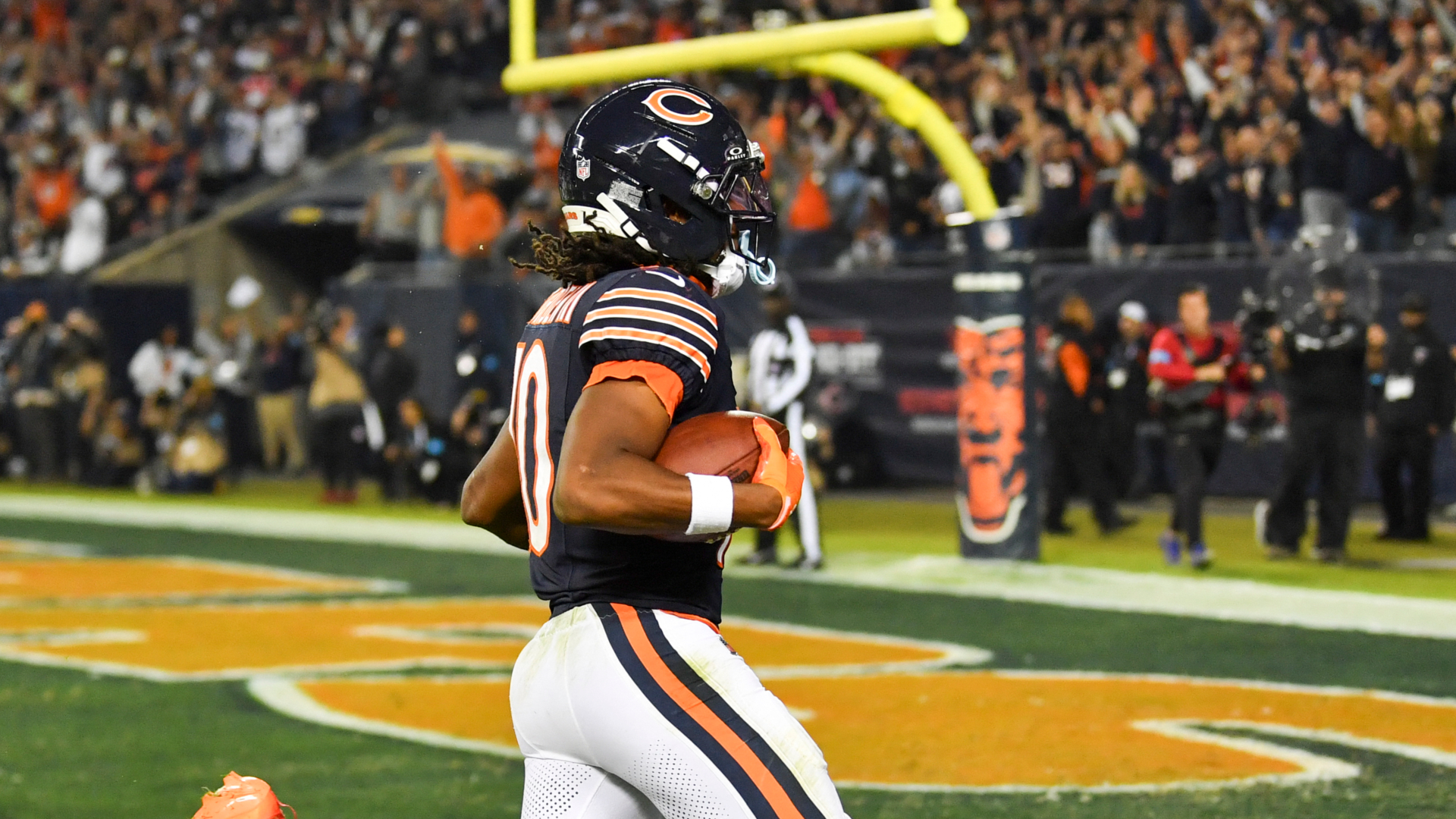 Bears 30, Patriots 24: Caleb Williams, Luther Burden III shine in prime time